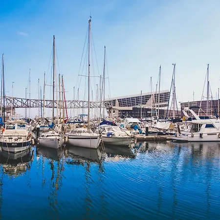 Botel Motor Yacht Boatel Barcelona